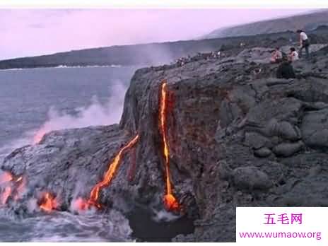 世界十大超级火山，每一个都有着喷发的危险。