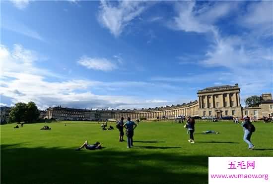 英国十大赌场，最大的赌场超过两万平方英尺！