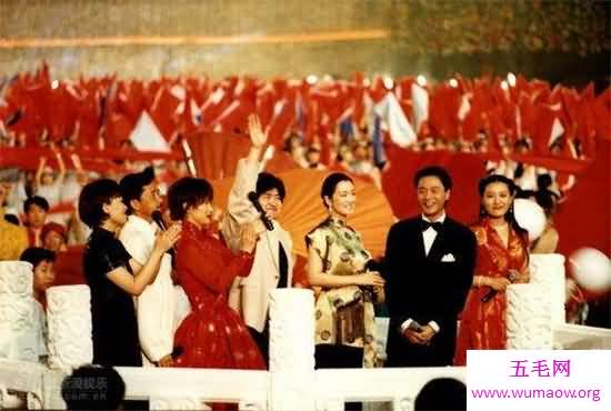 1997年香港回归晚会，无数影星齐聚为香港祝福