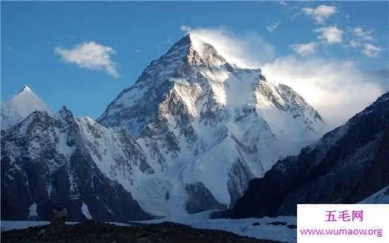 世界上最神秘的雪山，世界之巅珠穆朗玛峰仅排第五位！