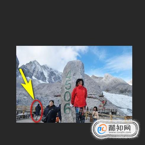 PS怎么清除照片背景中不要的人物等