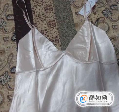 怎样正确清洗丝质衣服？