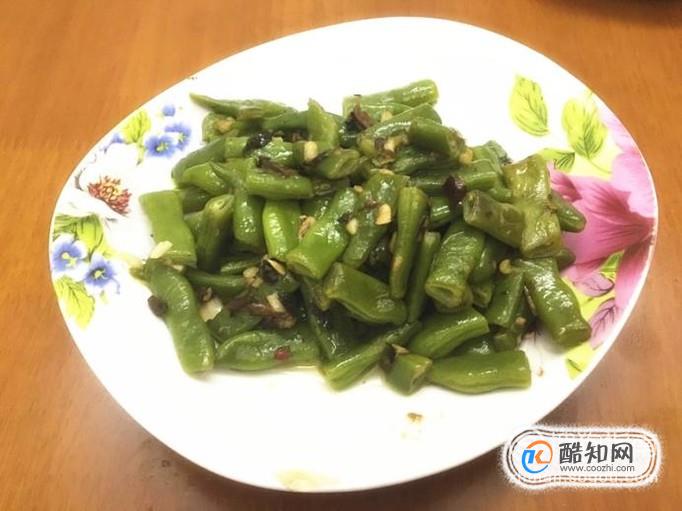 教你做下饭的香菇菜炒四季豆