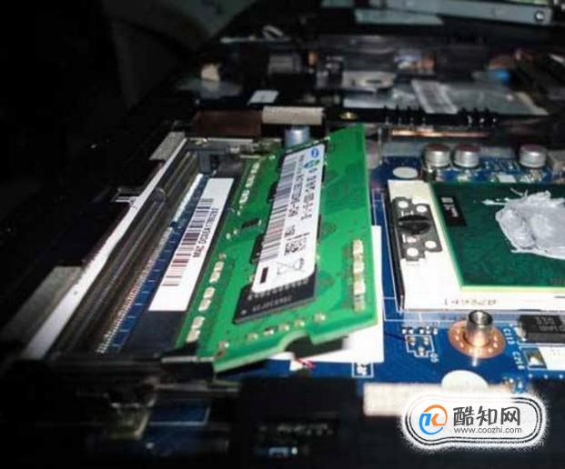 如何区分笔记本电脑内存条是低压还是标压