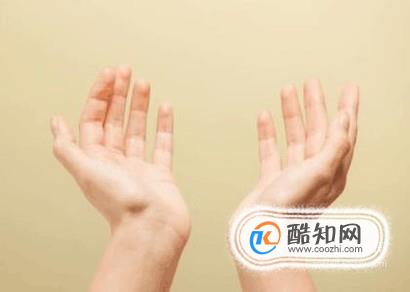 冬天手脚出汗是怎么回事