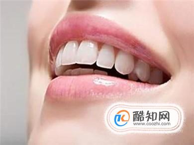 嘴唇上起皮怎么办？