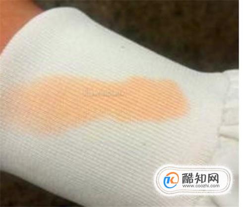 防晒霜弄衣服上怎么洗