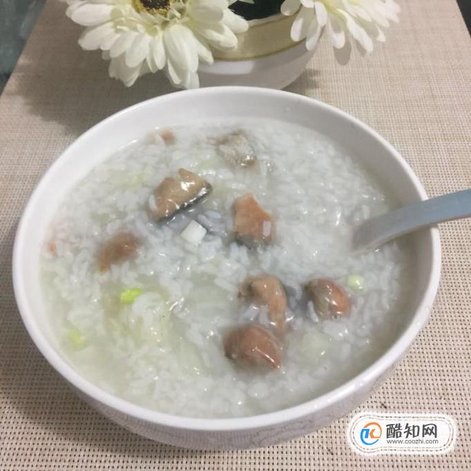 如何煮鳕鱼白菜粥？