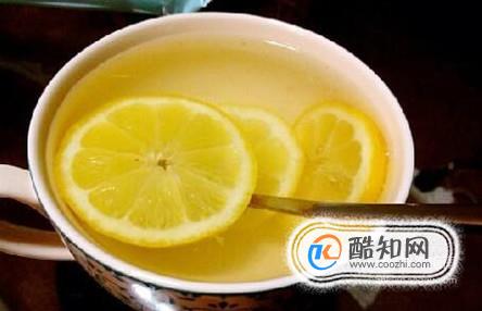 热柠檬水的神奇功效