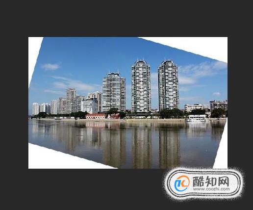PS如何修正歪斜的图片？