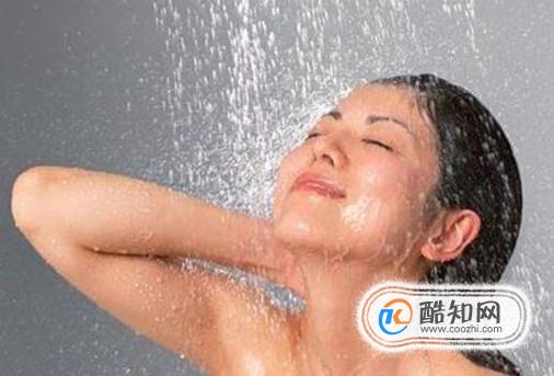 耳朵里进水了如何解决？