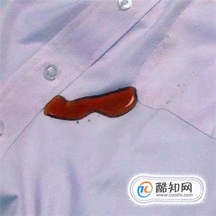 衣服上如果有油印污渍怎么洗净