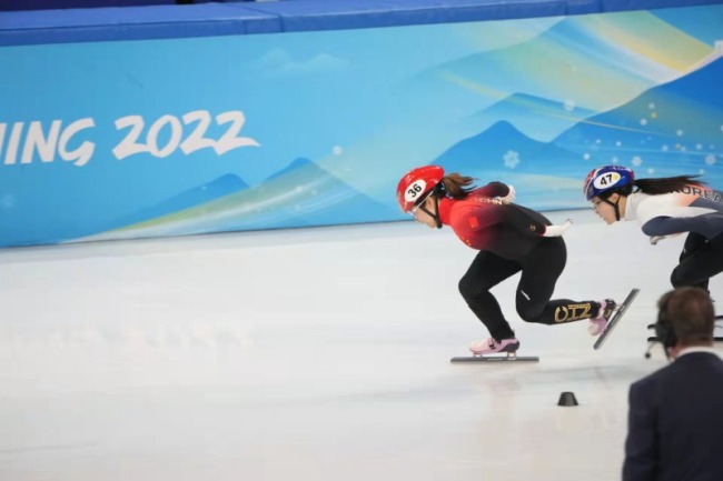 短道速滑女子1500米决赛韩雨桐位列第7